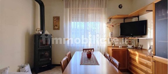 Villa de 4 habitaciónes en Gropparello, Italy No. 149637 11