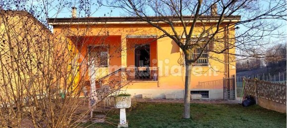 Villa de 4 habitaciónes en Gropparello, Italy No. 149637 93