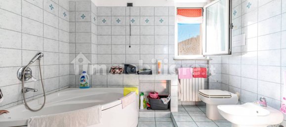 2 bedrooms Apartment in Albino, Italy No. 365434 12