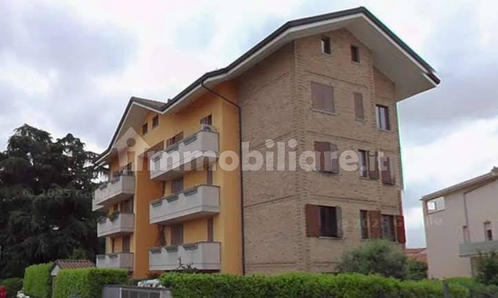 3 غرف نوم شقة في Limbiate, Italy رقم 350120