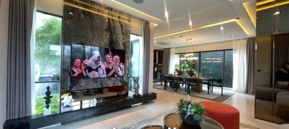 Café/restaurante de 4 dormitorios en Bang Kaeo, Thailand No. 21893 5