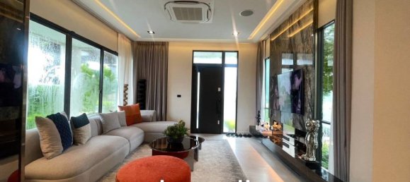 Café/restaurante de 4 dormitorios en Bang Kaeo, Thailand No. 21893 3