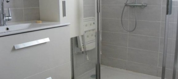 2 bedrooms House in Lot, France No. 301369 3