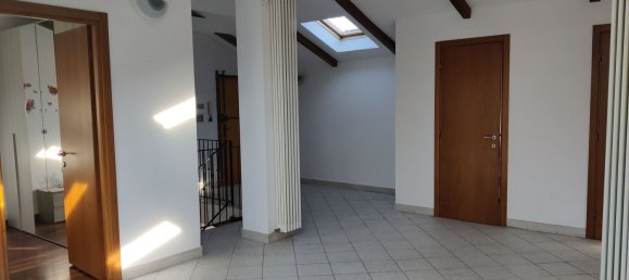 6 rooms Duplex in Robassomero, Italy No. 18397 18