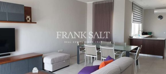 2 Schlafzimmer Penthouse in Xaghra, Malta, Nr. 5726 2
