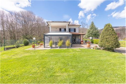 3 Schlafzimmer Villa in Velletri, Italy, Nr. 294251