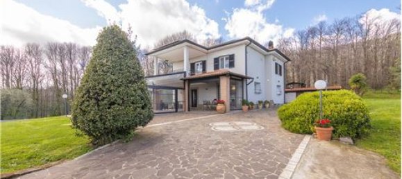 3 Schlafzimmer Villa in Velletri, Italy, Nr. 294251 3