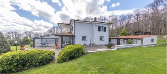 3 Schlafzimmer Villa in Velletri, Italy, Nr. 294251 8