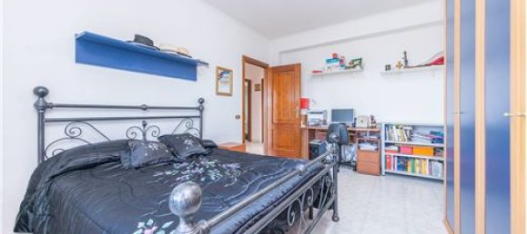 3 Schlafzimmer Villa in Velletri, Italy, Nr. 294251 16