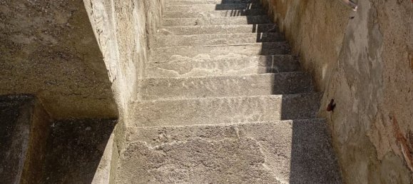 Квартира с 2 комнатами в Генуя, Италия № 236741 5