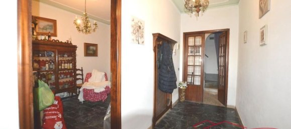 8-Zimmer Haus in Capannori, Italy, Nr. 51249 6