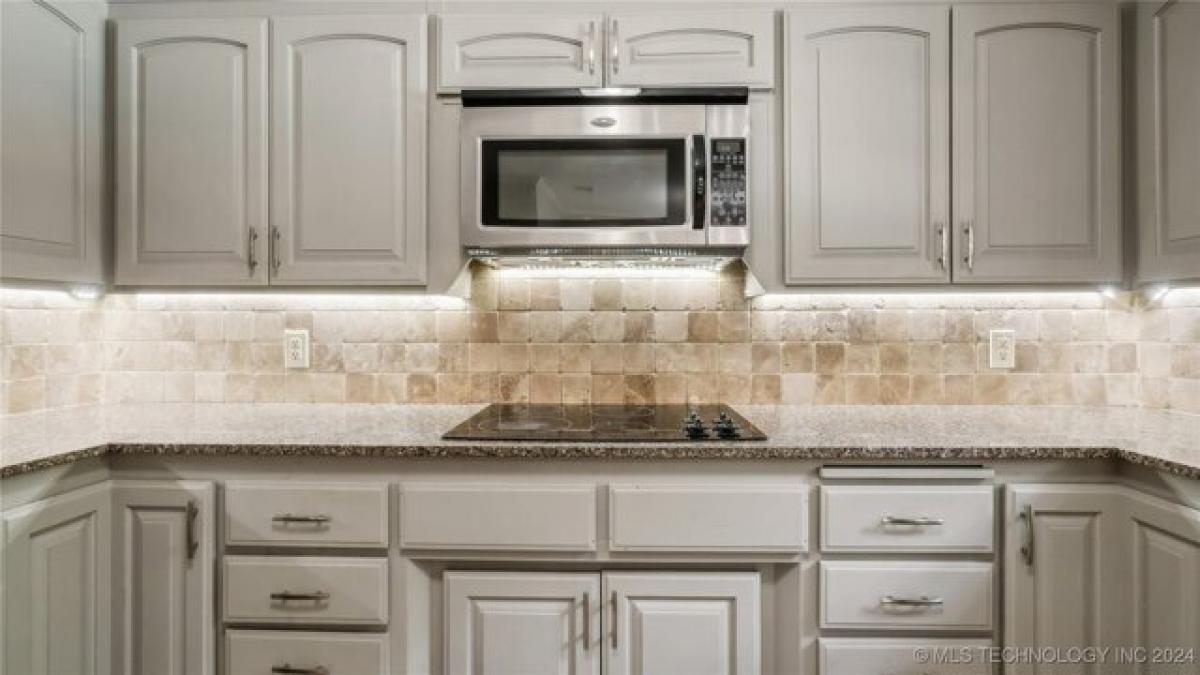 5 bedrooms House in Tulsa, USA No. 434458