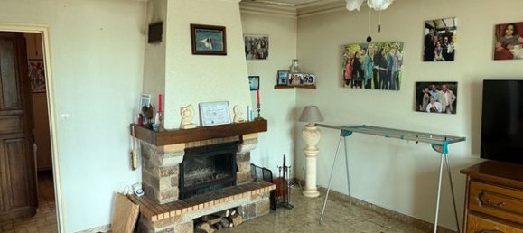 2 Schlafzimmer Haus in Mamers, France, Nr. 303040 2