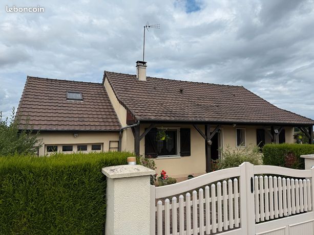 2 Schlafzimmer Haus in Mamers, France, Nr. 303040
