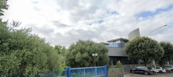 مستودع في Prato, Italy 2629متر مربع رقم 340221 3