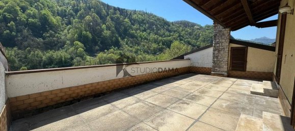 Вилла с 4 спальнями в Вестоне, Италия № 143929 2