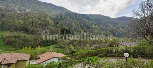 Вилла с 4 спальнями в Вестоне, Италия № 143929 10