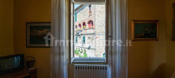 Вилла с 8 спальнями в Кьянни, Италия № 62368 4