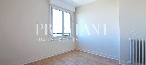 2 bedrooms Apartment in Bordeaux, France No. 347493 9