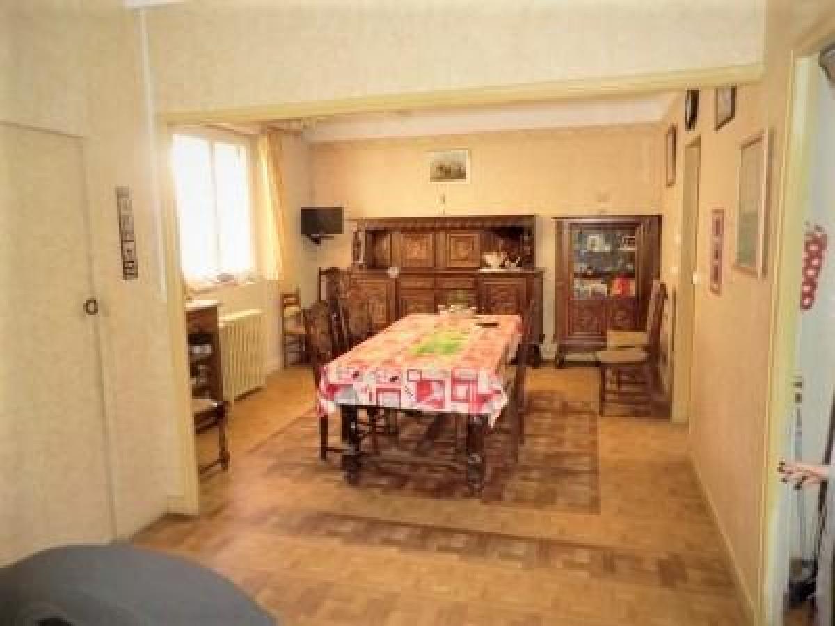 Casa T5 em Cerizay, France N.º 27213