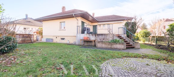 4 bedrooms House in Illzach, France No. 44360 14