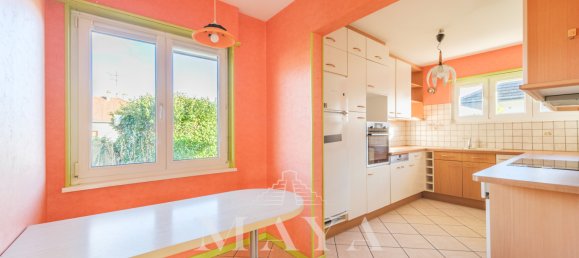 4 bedrooms House in Illzach, France No. 44360 3