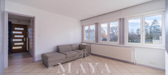 4 bedrooms House in Illzach, France No. 44360 8