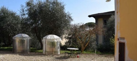 10 rooms House in Florence, Italy No. 48075 3