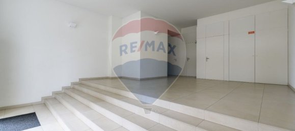 4 bedrooms Apartment in Matosinhos, Portugal No. 160716 2