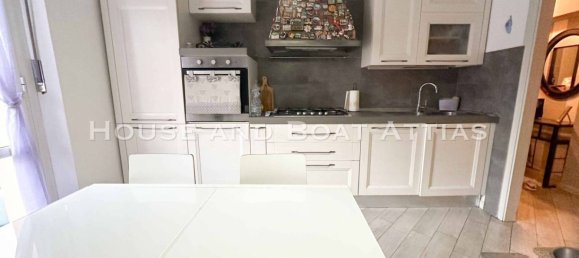 2 غرف نوم شقة في Livorno, Italy رقم 48897 11