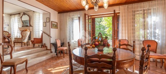 6 bedrooms Villa in Sant'Ambrogio di Valpolicella, Italy No. 175226 8