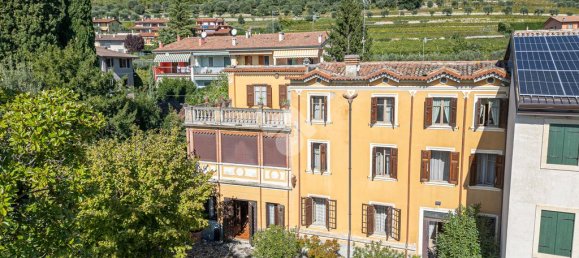 6 bedrooms Villa in Sant'Ambrogio di Valpolicella, Italy No. 175226 3