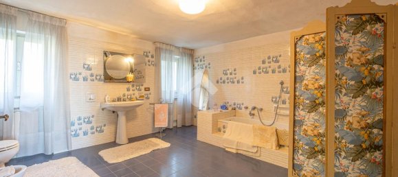 6 bedrooms Villa in Sant'Ambrogio di Valpolicella, Italy No. 175226 45