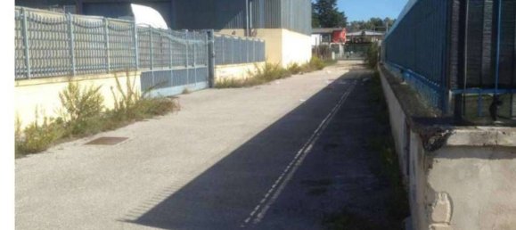 4 rooms Apartment in Giugliano in Campania, Italy No. 293985 6