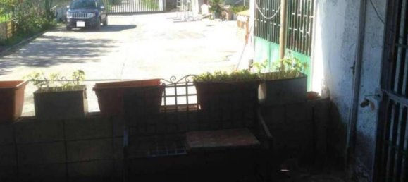 4 rooms Apartment in Giugliano in Campania, Italy No. 293985 4