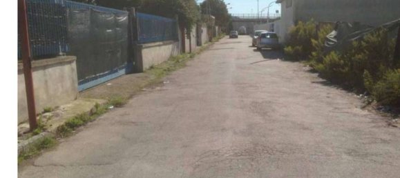 4 rooms Apartment in Giugliano in Campania, Italy No. 293985 8