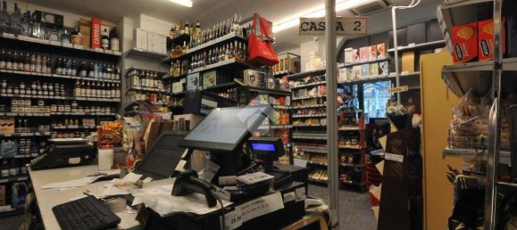 291m² Commercial property in Bologna, Italy No. 4645 4