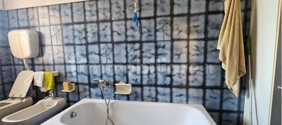 3 bedrooms House in Urbino, Italy No. 347717 35