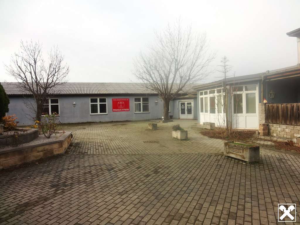 Propriété commerciale à Purbach am Neusiedler See, Austria 2490m² No. 32329