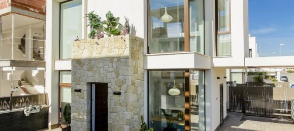 3 bedrooms House in Almeria, Spain No. 12015 2