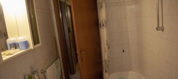 3 rooms Apartment in Città della Pieve, Italy No. 154936 12