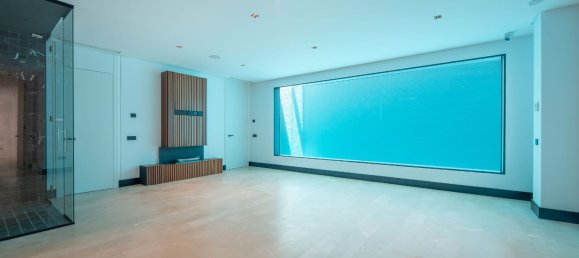 5 bedrooms Villa in Marbella Golden Mile, Spain No. 4710 17