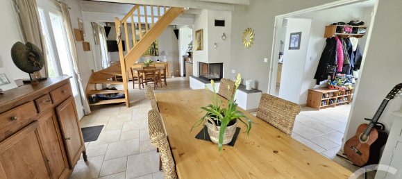 3 bedrooms House in Ergny, France No. 71578 8