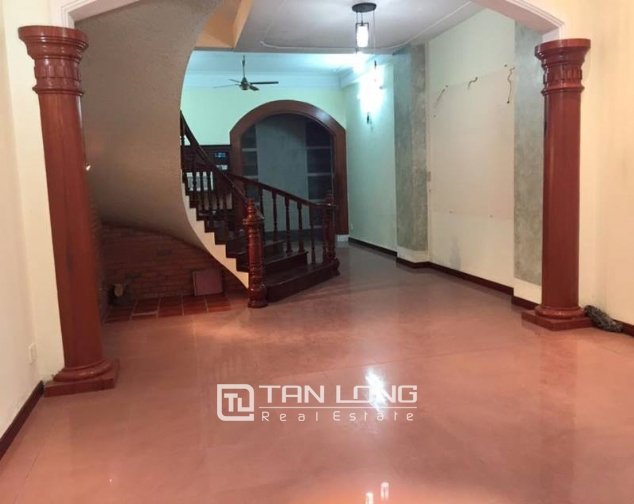 6 bedrooms House in Cau Giay, Vietnam No. 3239