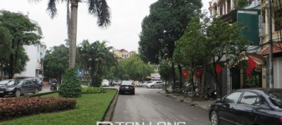 6 bedrooms House in Cau Giay, Vietnam No. 3239 5