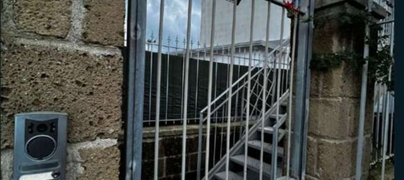 5-Zimmer Wohnung in Giugliano in Campania, Italy, Nr. 9949 2