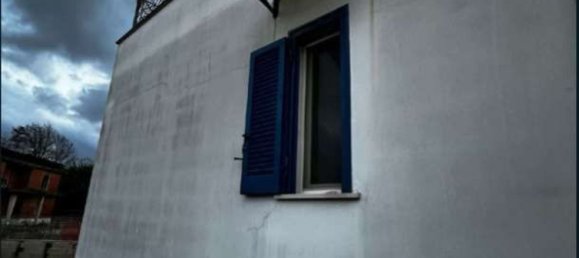 5-Zimmer Wohnung in Giugliano in Campania, Italy, Nr. 9949 5