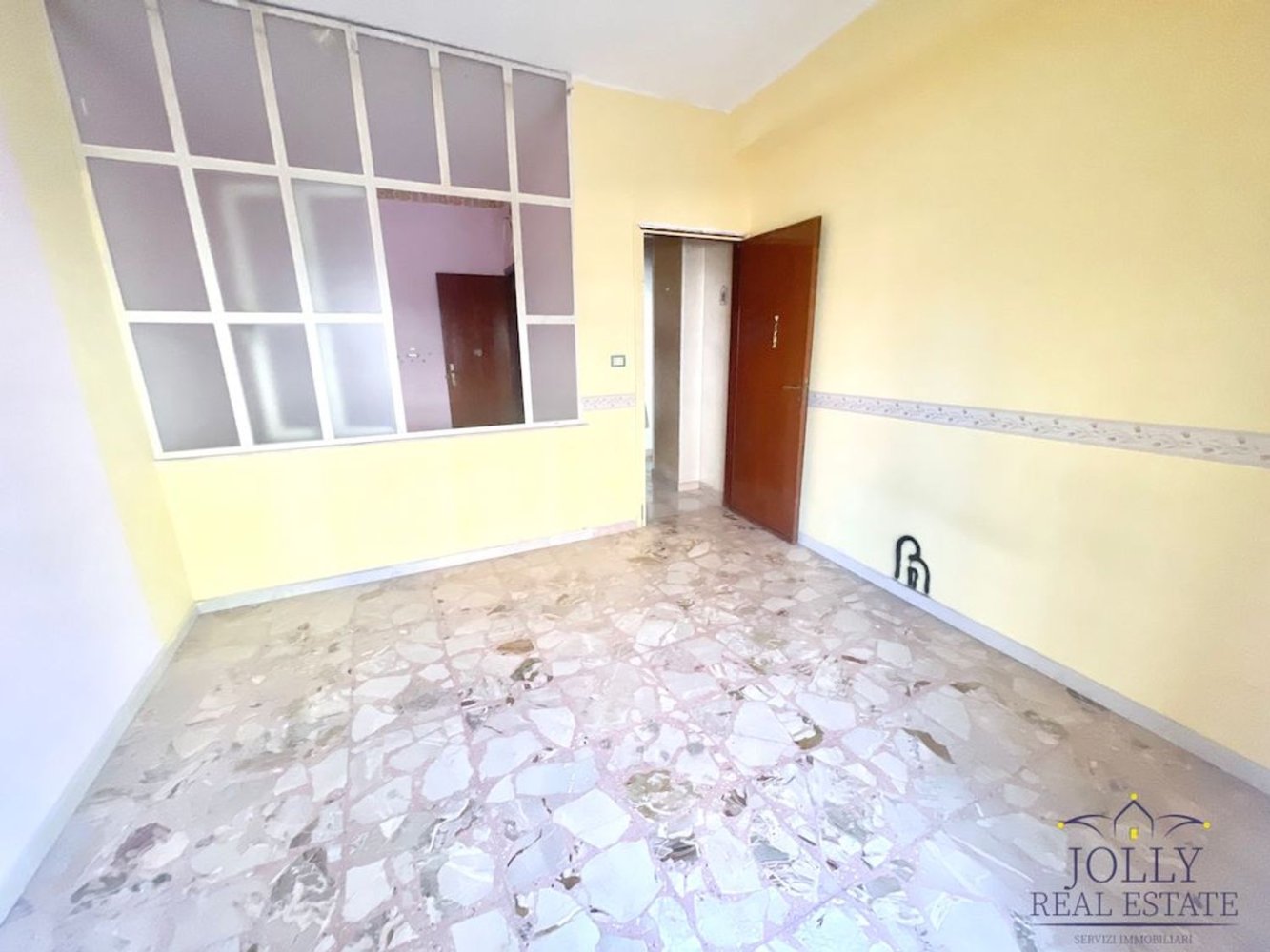 5-Zimmer Wohnung in Syracuse, Italy, Nr. 247790