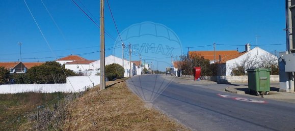 Дом с 4 комнатами в Вале де Сантьягу, Португалия № 159364 8