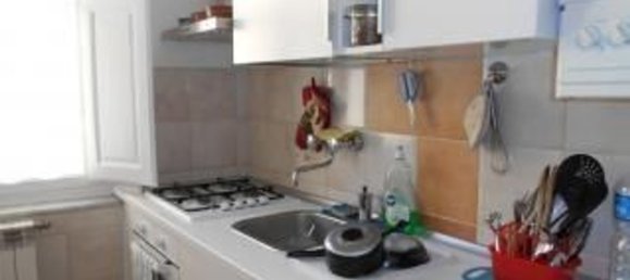 3 rooms Apartment in Pisa, Italy No. 196631 10